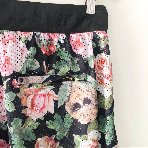 Joyrich Cherub Floral Two Piece Set - Picture 10 of 11